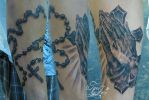 Praying Hands and Rosary Tattoo